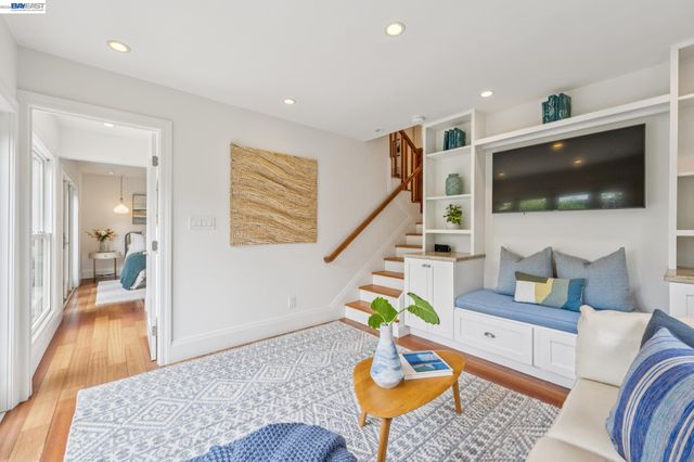 847 PERALTA AVENUE, Berkeley, CA 94707