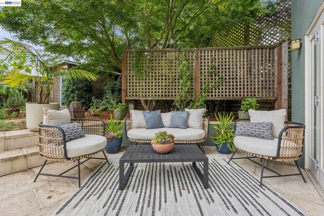 847 PERALTA AVENUE, Berkeley, CA 94707