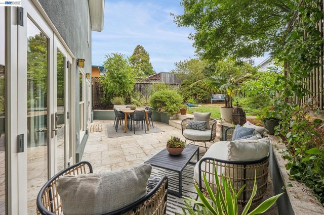 847 PERALTA AVENUE, Berkeley, CA 94707