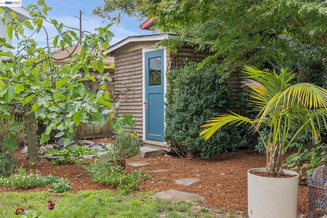 847 PERALTA AVENUE, Berkeley, CA 94707