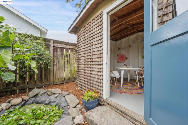 847 PERALTA AVENUE, Berkeley, CA 94707