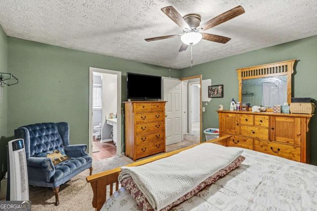 310 White Oak Street, Dallas, GA 30157