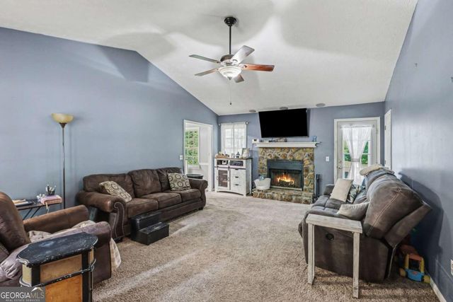 310 White Oak Street, Dallas, GA 30157