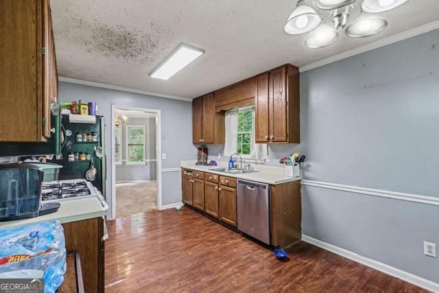 310 White Oak Street, Dallas, GA 30157