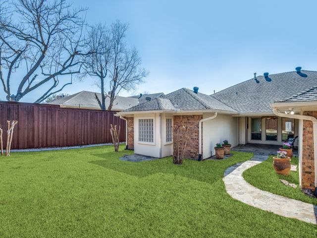 2810 Club Meadow Drive, Garland, TX 75043