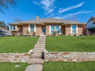 2810 Club Meadow Drive, Garland, TX 75043