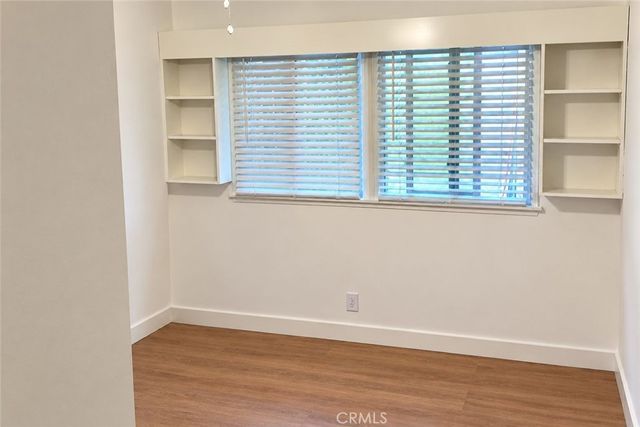 10651 Woodward Ave, Sunland, CA 91040
