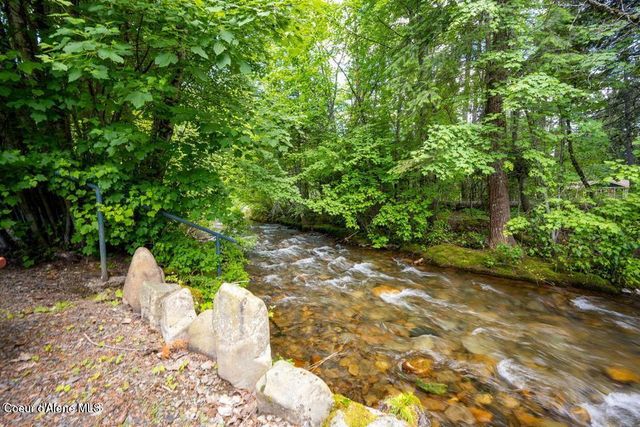 42303 Highway 200, Hope, ID 83836