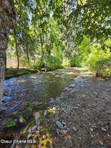 42303 Highway 200, Hope, ID 83836
