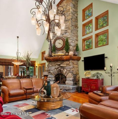 42303 Highway 200, Hope, ID 83836