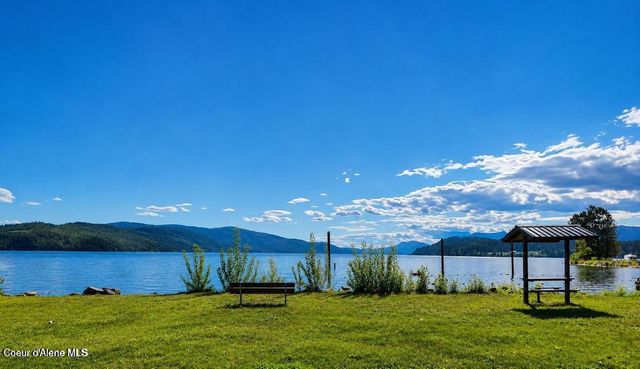 42303 Highway 200, Hope, ID 83836