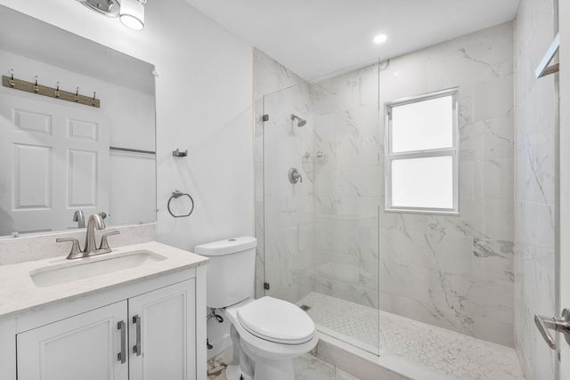 124 MAYFIELD Road W, Lantana, FL 33462