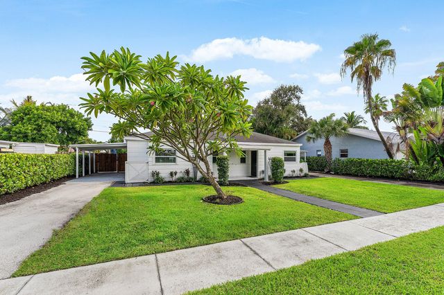 124 MAYFIELD Road W, Lantana, FL 33462