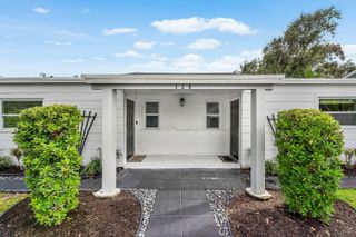 124 MAYFIELD Road W, Lantana, FL 33462