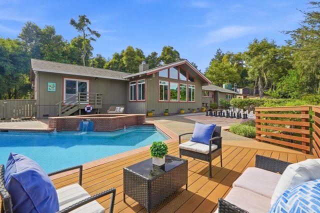 22108 Call Of The Wild Road, Los Gatos, CA 95033