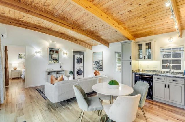 22108 Call Of The Wild Road, Los Gatos, CA 95033