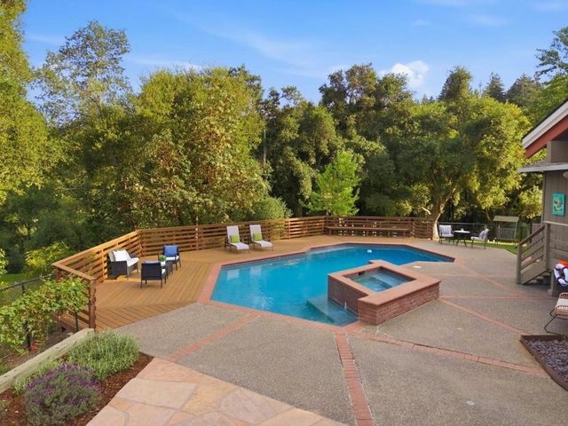 22108 Call Of The Wild Road, Los Gatos, CA 95033