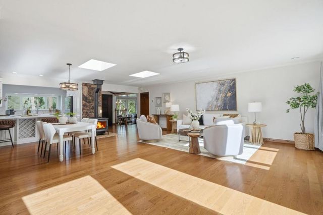 22108 Call Of The Wild Road, Los Gatos, CA 95033