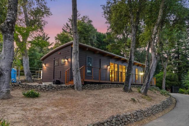 22108 Call Of The Wild Road, Los Gatos, CA 95033