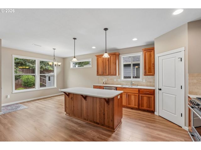 6514 Ne 134TH St, Vancouver, WA 98686