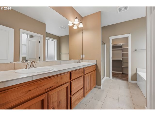 6514 Ne 134TH St, Vancouver, WA 98686
