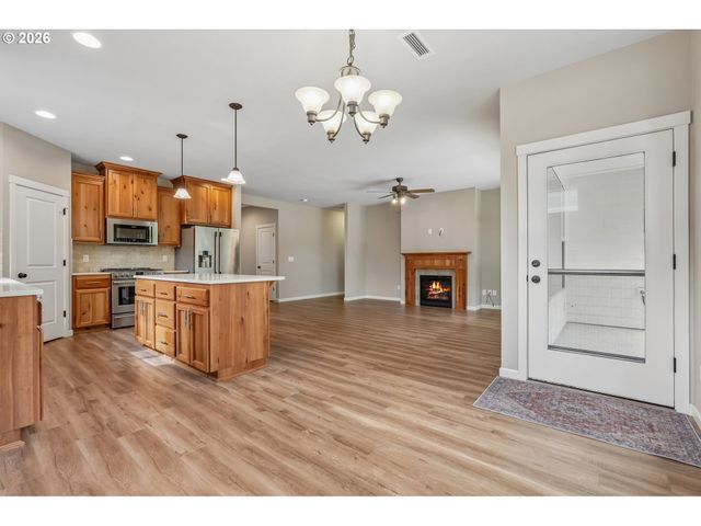 6514 Ne 134TH St, Vancouver, WA 98686