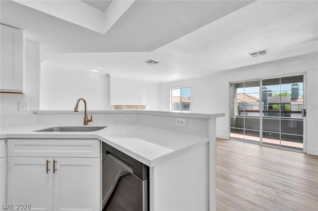8600 West Charleston Boulevard 2143, Las Vegas, NV 89117