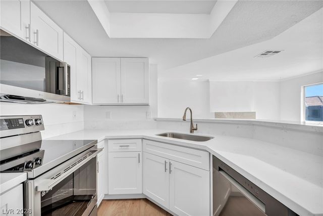 8600 West Charleston Boulevard 2143, Las Vegas, NV 89117