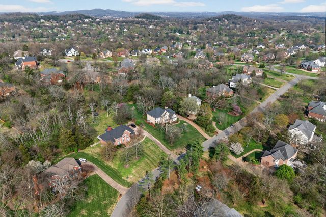 1065 Wilshire Way, Brentwood, TN 37027