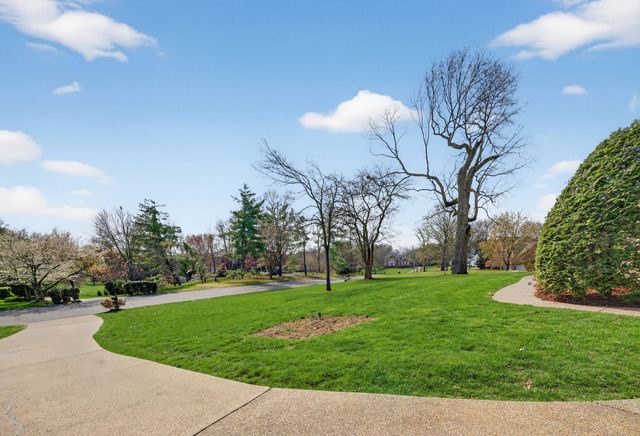 1065 Wilshire Way, Brentwood, TN 37027