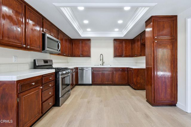 963 Palmer Avenue, Camarillo, CA 93010