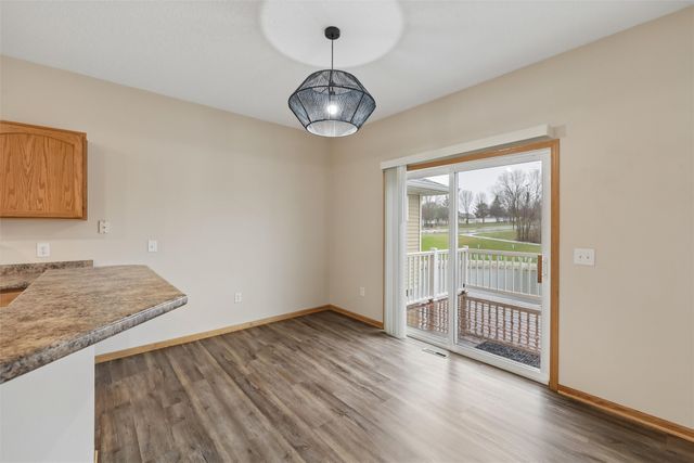 10026 Bayern Lane, Johnston, IA 50131