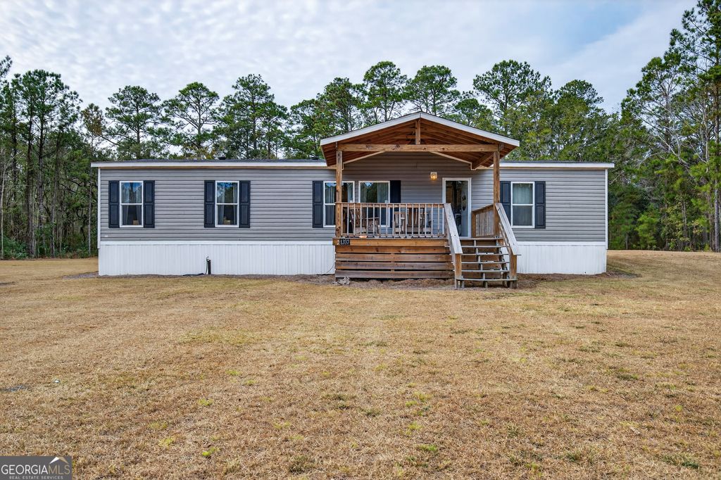 1337 H.G. Miles Drive, Shellman Bluff, GA 31331