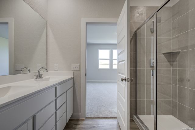 5535 Franklin Hills, Von Ormy, TX 78073