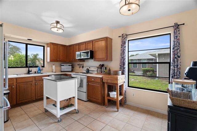 426 12th Street SW, Vero Beach, FL 32962