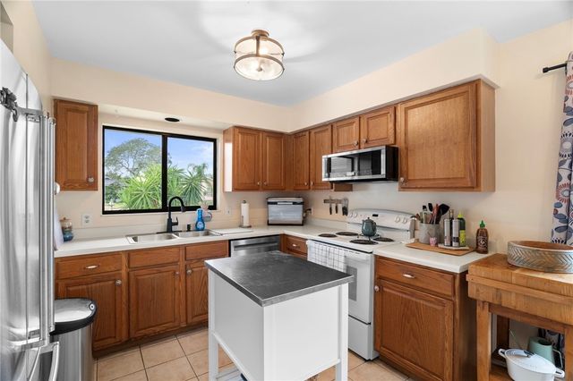 426 12th Street SW, Vero Beach, FL 32962