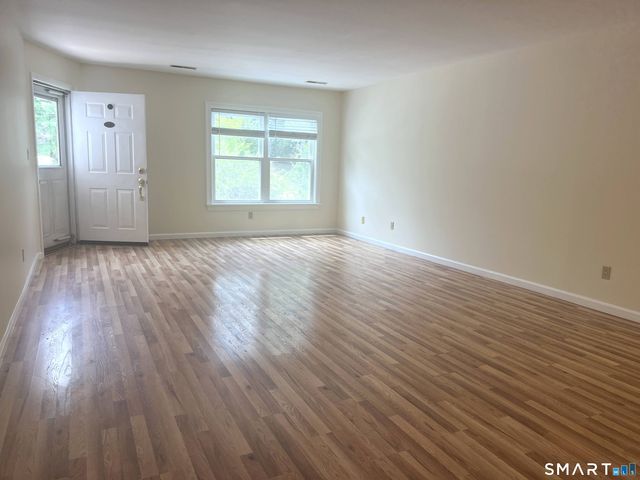 37 Greenwich Avenue 2-6, Stamford, CT 06902