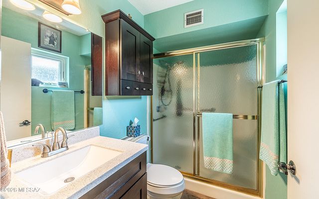 2082 S Santa Carla Drive, Green Valley, AZ 85614