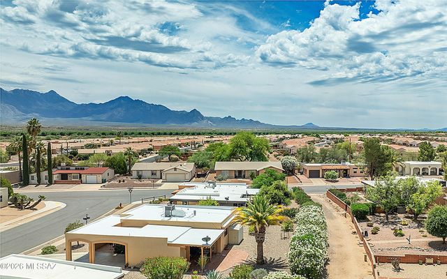 2082 S Santa Carla Drive, Green Valley, AZ 85614