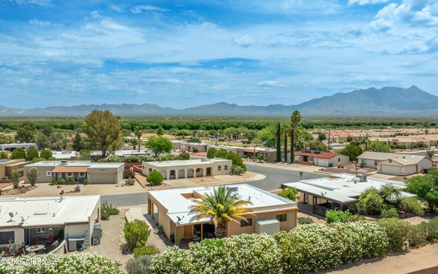 2082 S Santa Carla Drive, Green Valley, AZ 85614