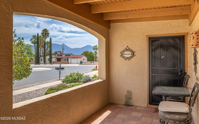 2082 S Santa Carla Drive, Green Valley, AZ 85614