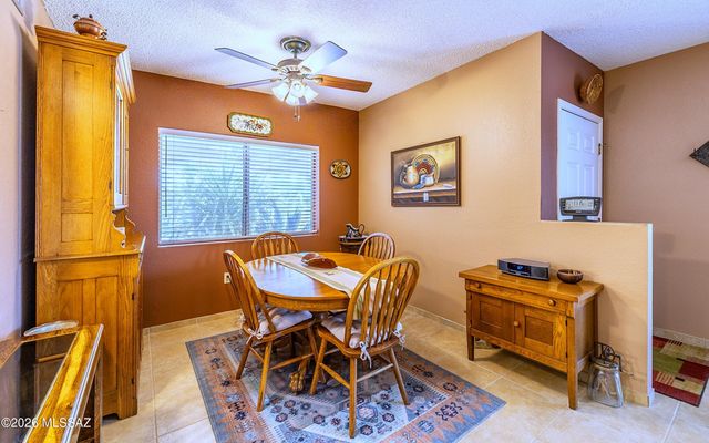 2082 S Santa Carla Drive, Green Valley, AZ 85614