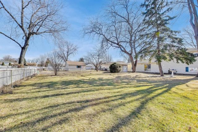 54 Bonds Drive, Bourbonnais, IL 60914