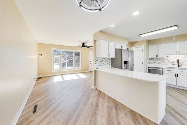 54 Bonds Drive, Bourbonnais, IL 60914