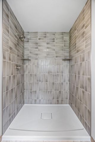 973 61st Avenue W, West Fargo, ND 58078