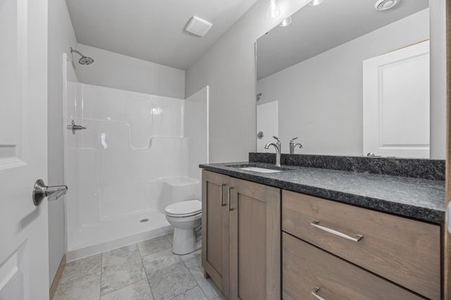 973 61st Avenue W, West Fargo, ND 58078