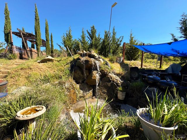 3997 Eastside Calpella Rd, Ukiah, CA 95482