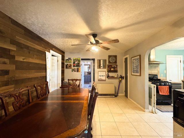 3997 Eastside Calpella Rd, Ukiah, CA 95482