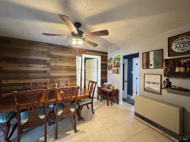 3997 Eastside Calpella Rd, Ukiah, CA 95482