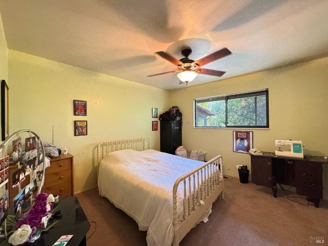 3997 Eastside Calpella Rd, Ukiah, CA 95482